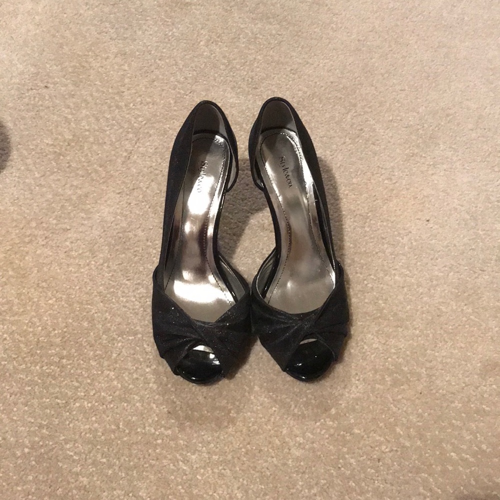 Black sparkle open toe heel